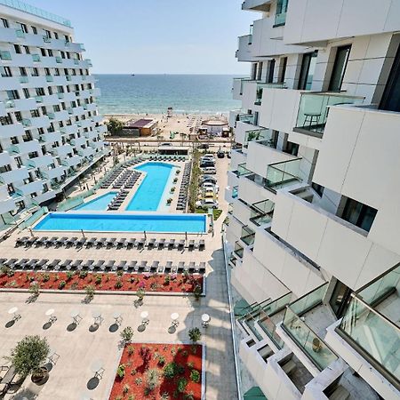 Ademar Luxury Apartment- Spa&Pool Beach Resort Mamaia Exterior foto