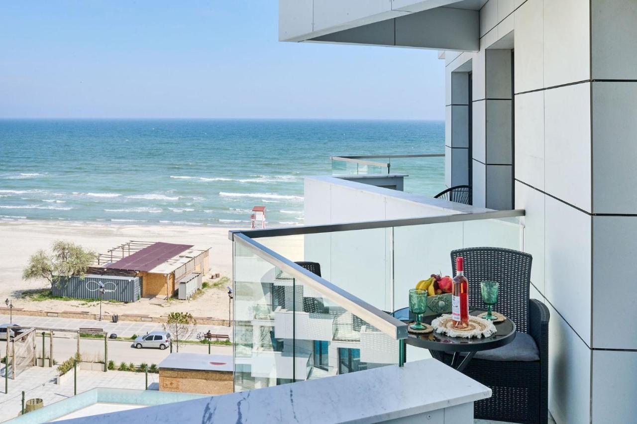 Ademar Luxury Apartment- Spa&Pool Beach Resort Mamaia Exterior foto