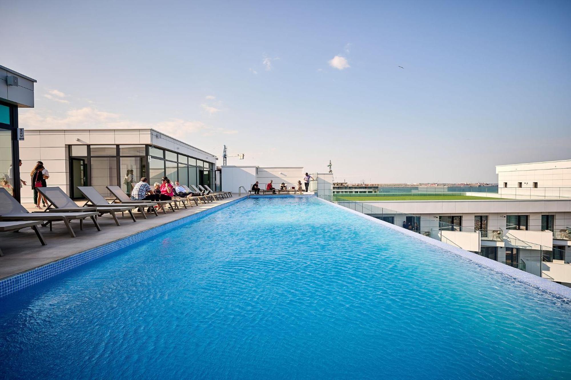 Ademar Luxury Apartment- Spa&Pool Beach Resort Mamaia Exterior foto